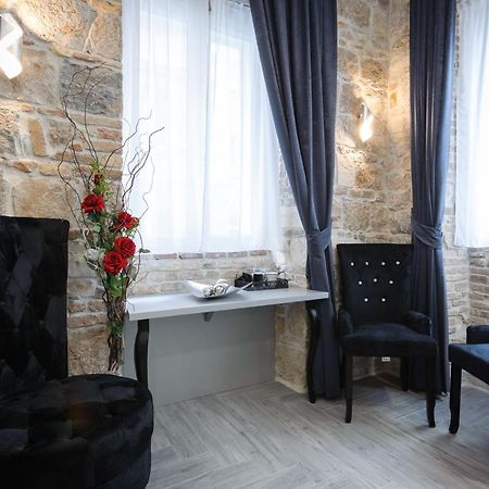 Marie Rooms Centar Split Bagian luar foto